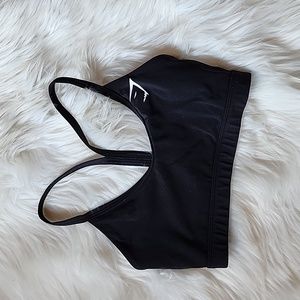 Gymshark black sports bra